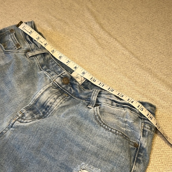Kuwalla Tee Light Blue Denim Shorts.  Kuwalla Jorts.  Jean Shorts.  Size 36 - Picture 4 of 11